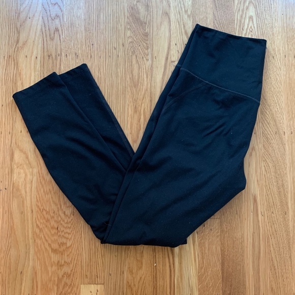 Girlfriend Collective Black High-Rise Leggings - M - Picture 2 of 3